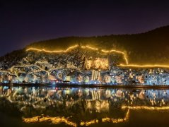 Embark on a mesmerizing night tour of Longmen Grottoes, C China's Henan