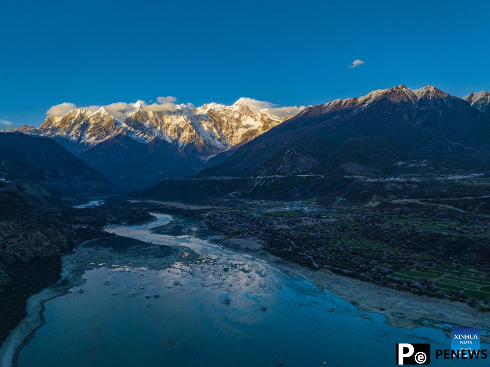 Scenery of Mount Namjagbarwa in Xizang