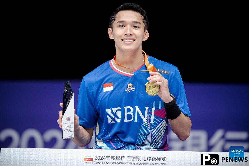 China take three golds at Badminton Asia Championships