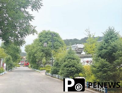 Thriving tourism benefits Chinese people