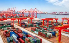 China accelerates construction of intelligent ports