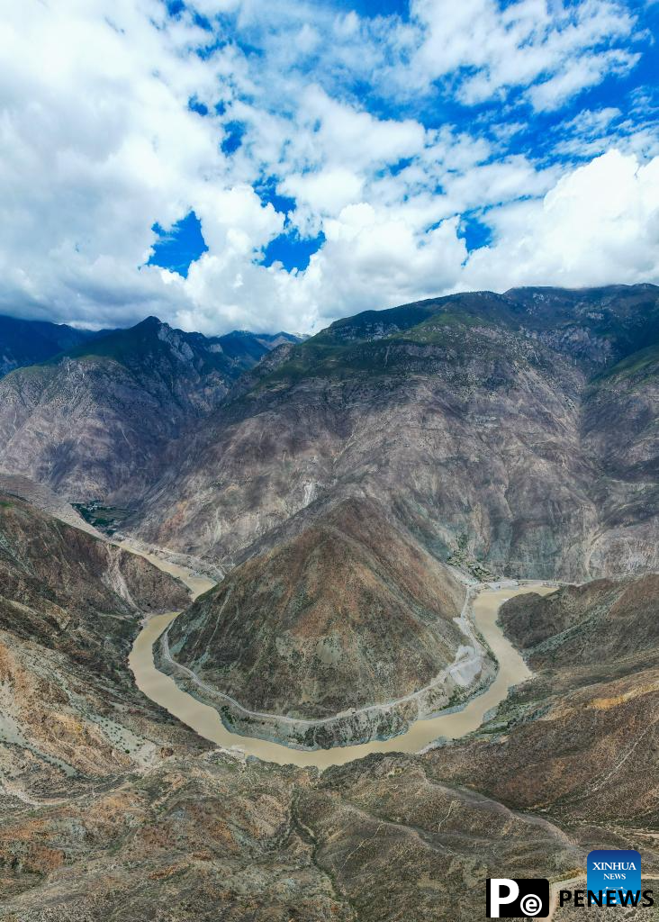 View of bend of Jinsha River in SW China