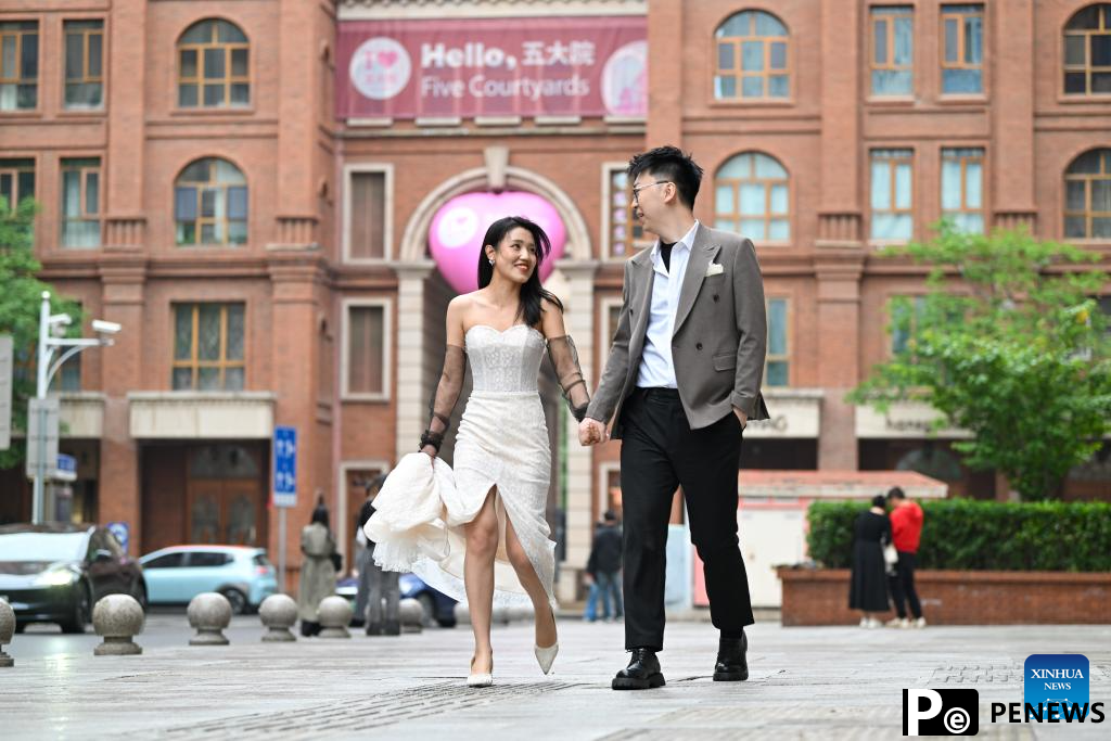 Jiefang North Road attracts visitors with Western-Style architecture and relics in Tianjin