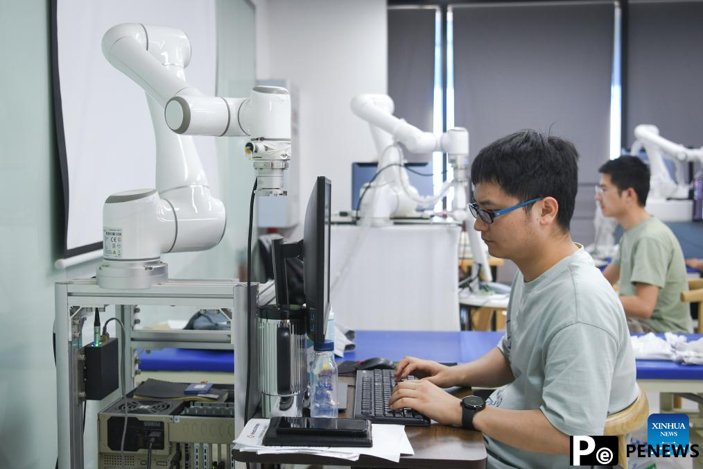 Young people join robotics industry to boost its high-quality development