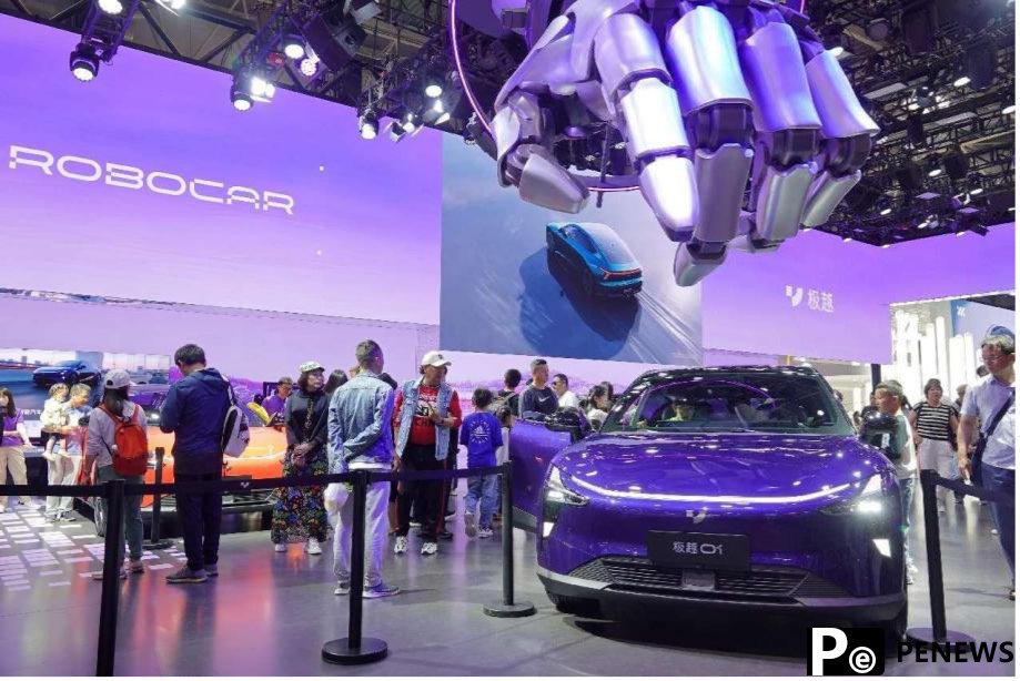 China makes big strides in new energy vehicle development with innovation