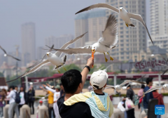 NE China's scenic spots enter peak tourism season