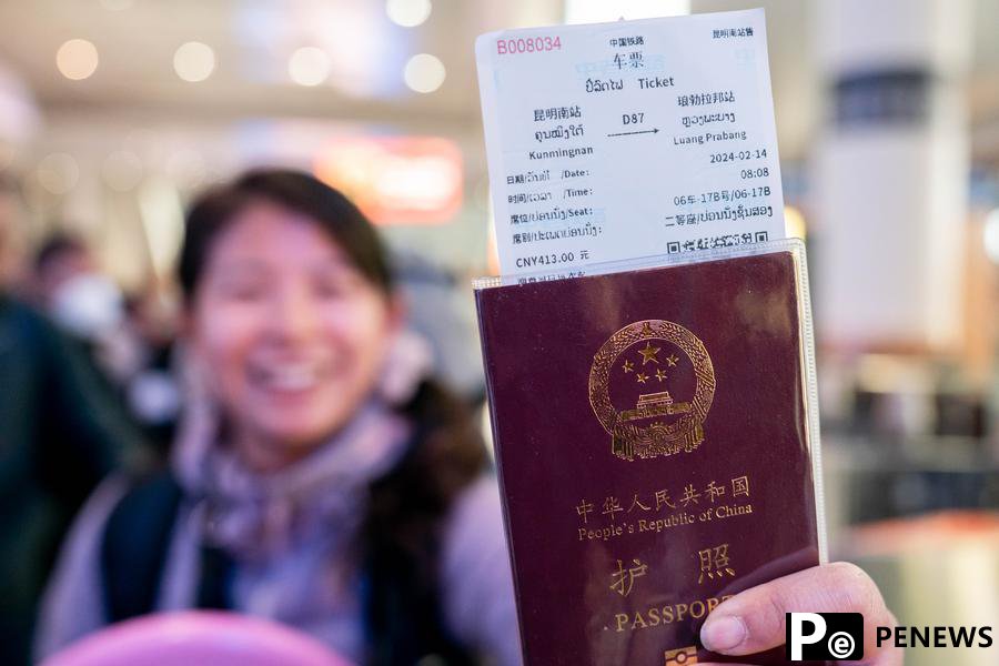 Burgeoning cross-border tourism shows China