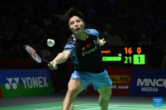 Men's singles 2nd round of Indonesia Open: Shi Yuqi vs. Lu Guangzu