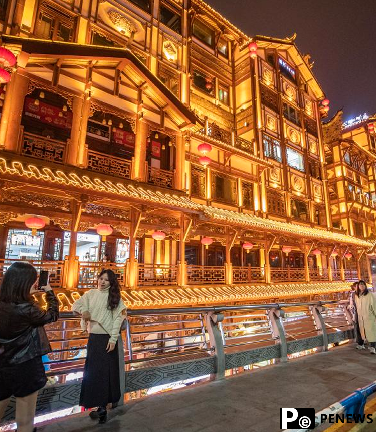 China’s summer consumption booms, as strong momentum expected to remain a major economic booster: experts