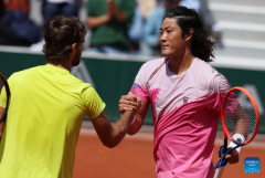 Men's doubles 2nd round match at French Open: Zhang Zhizhen vs. Tomas Machac
