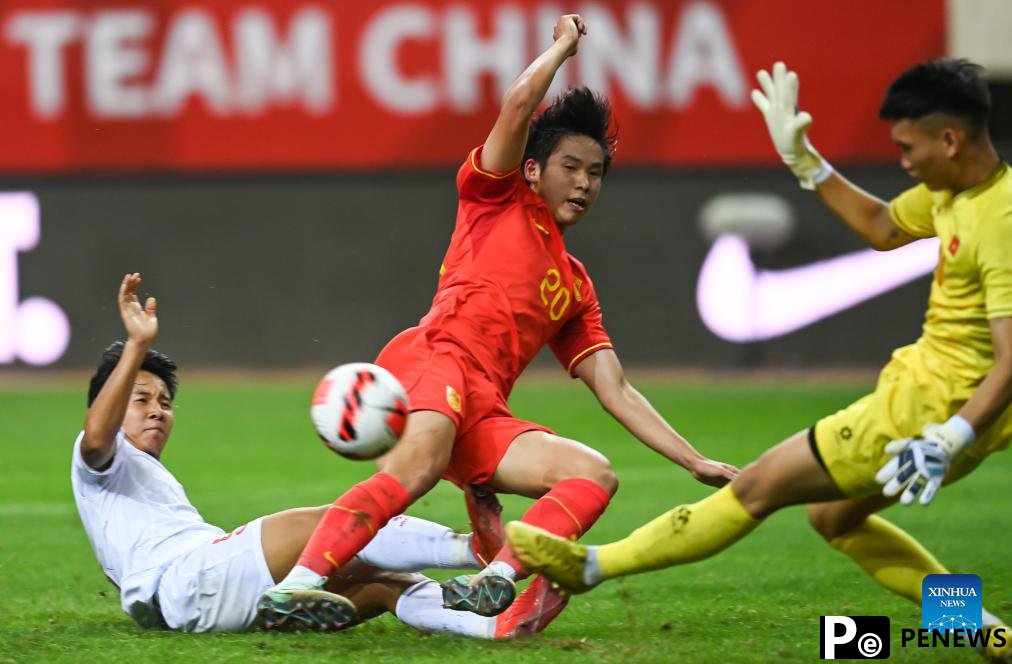 China edge Vietnam in Huashan Cup opener