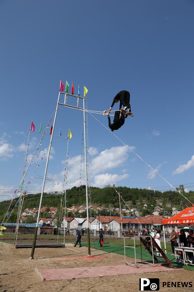 People embrace traditional sports of ethnic minorities in NE China