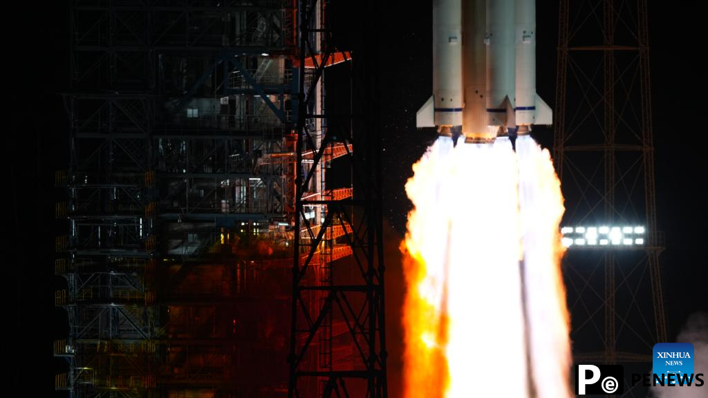 China launches communication satellite for Pakistan