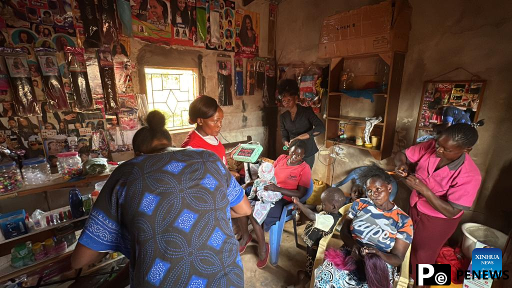 Feature: Chinese firm leverages solar-powered tablets to boost vocational skills of Kenya