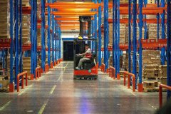 Imported commodities see surging sales during China's mid-year online shopping spree