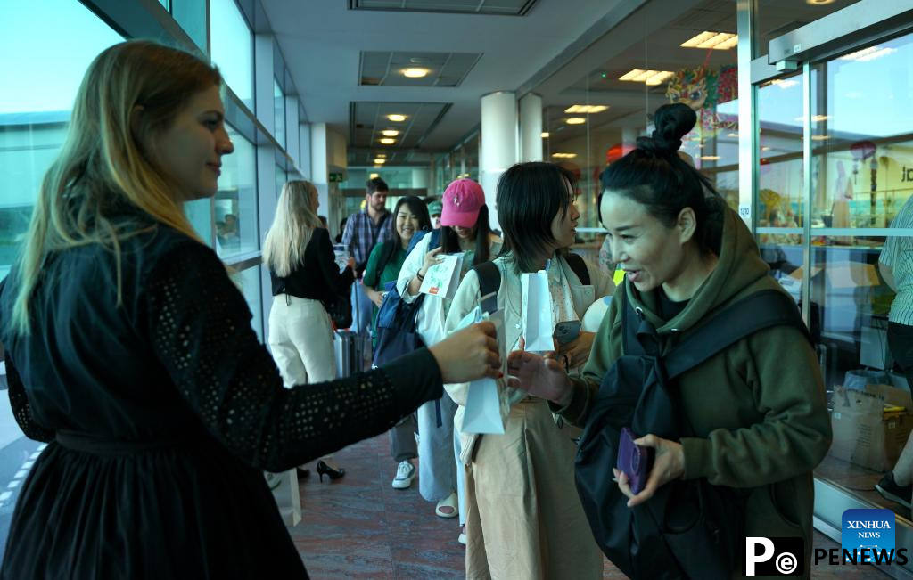 Direct flights resume between Beijing, Prague