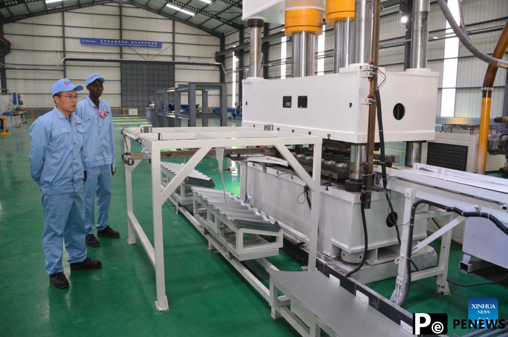 Chinese firm opens eco-friendly roofing factory in Kenya