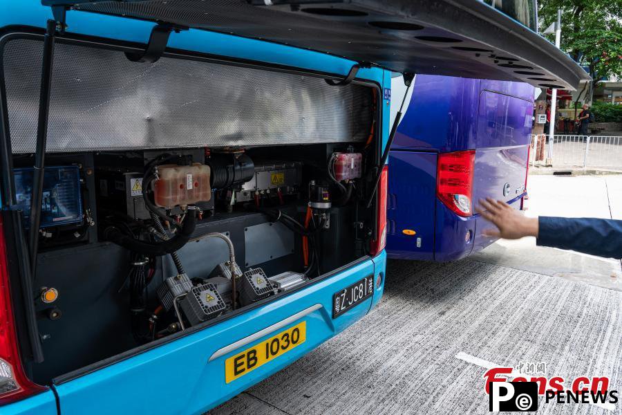 First cross-broader electric coach linking Hong Kong and Shenzhen starts operation