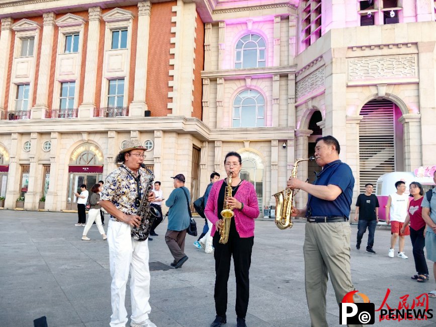 Booming tourism ignites summer nights in N China’s Tianjin