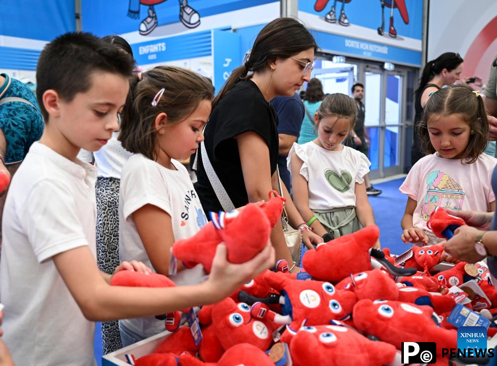 In pics: Paris 2024 official store