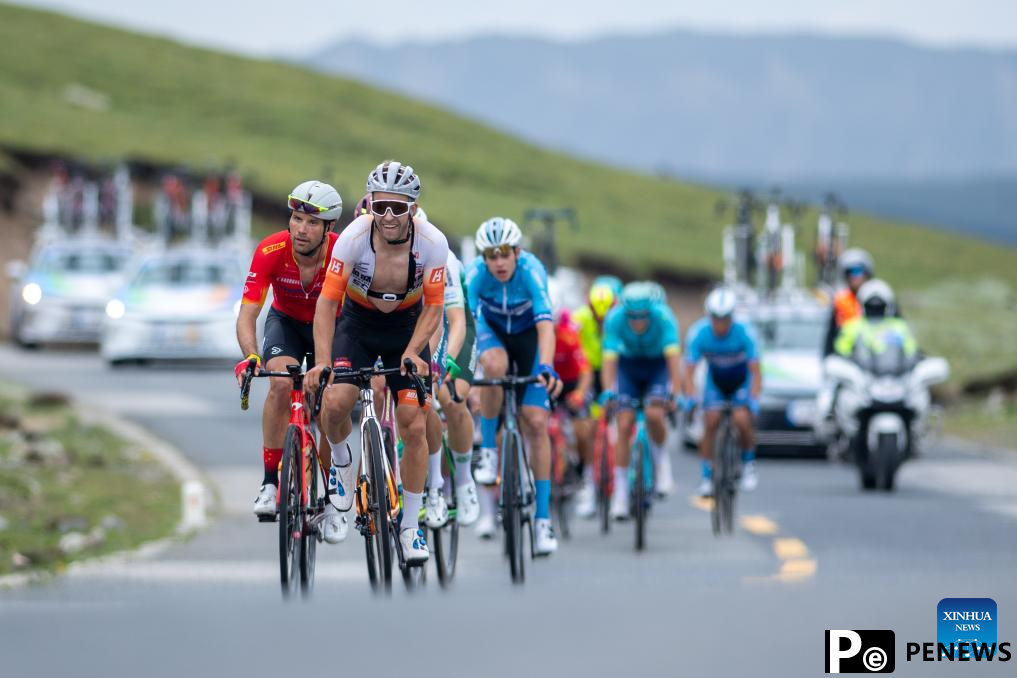 In pics: stage 4 of 23rd Tour of Qinghai Lake cycling race