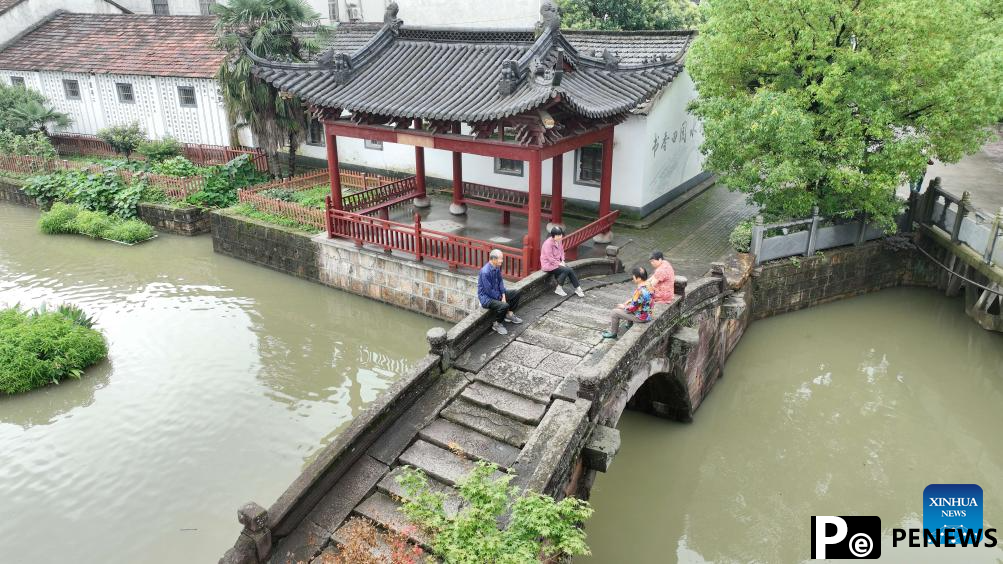 Ancient stone bridges under well protection in east China