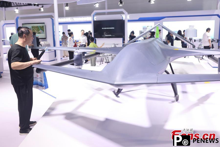 26th China Beijing International High-tech Expo draws visitors