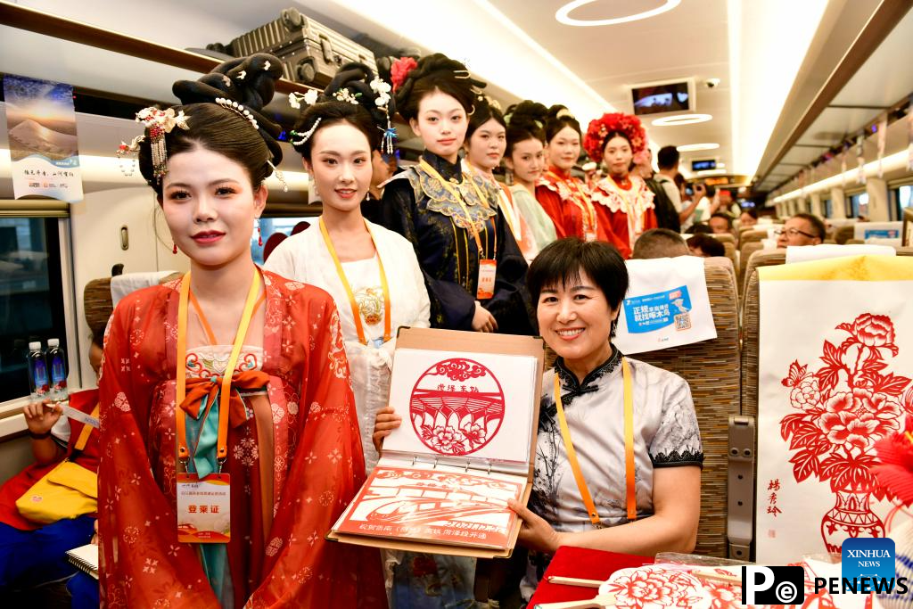 Rizhao-Lankao high-speed railway put into full operation