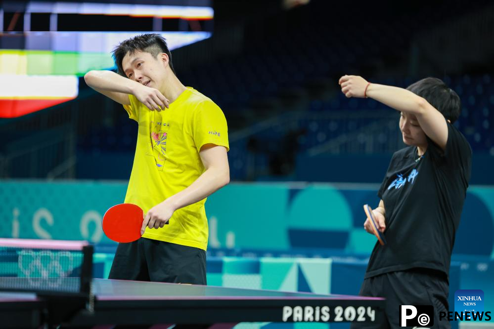 Chinese national table tennis team attends training session ahead of Paris 2024