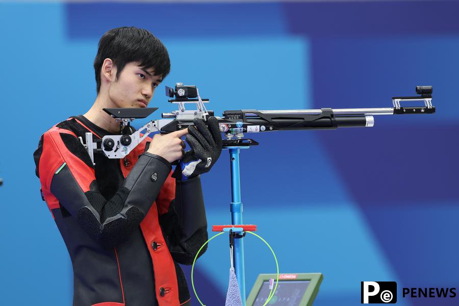 Day 3: Chinese divers shine, Japan rally to win men