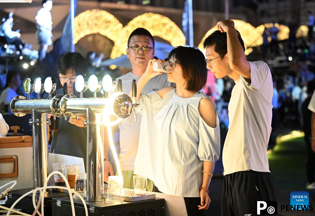 5th Tianjin Nighttime Life Festival kicks off