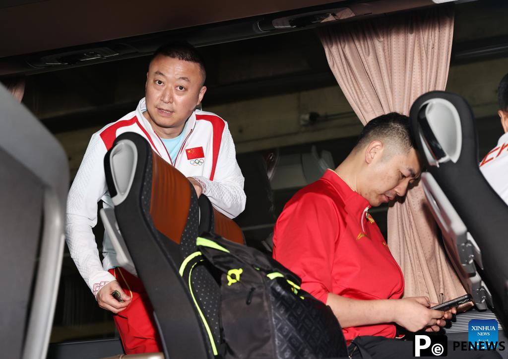 Chinese table tennis team arrives at Roissy-Charles de Gaulle Airport near Paris, France