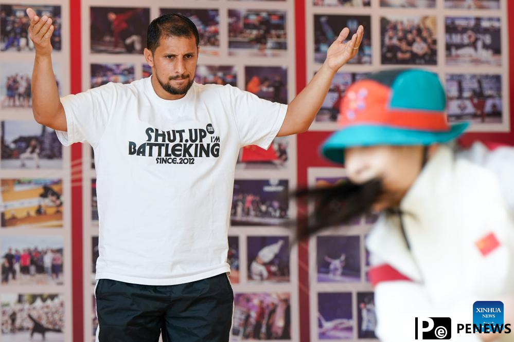 Pic story: French coach leads Chinese breakdancers to Olympic stage