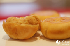 Chicken floss cakes made in SE China's Fujian reach global consumers