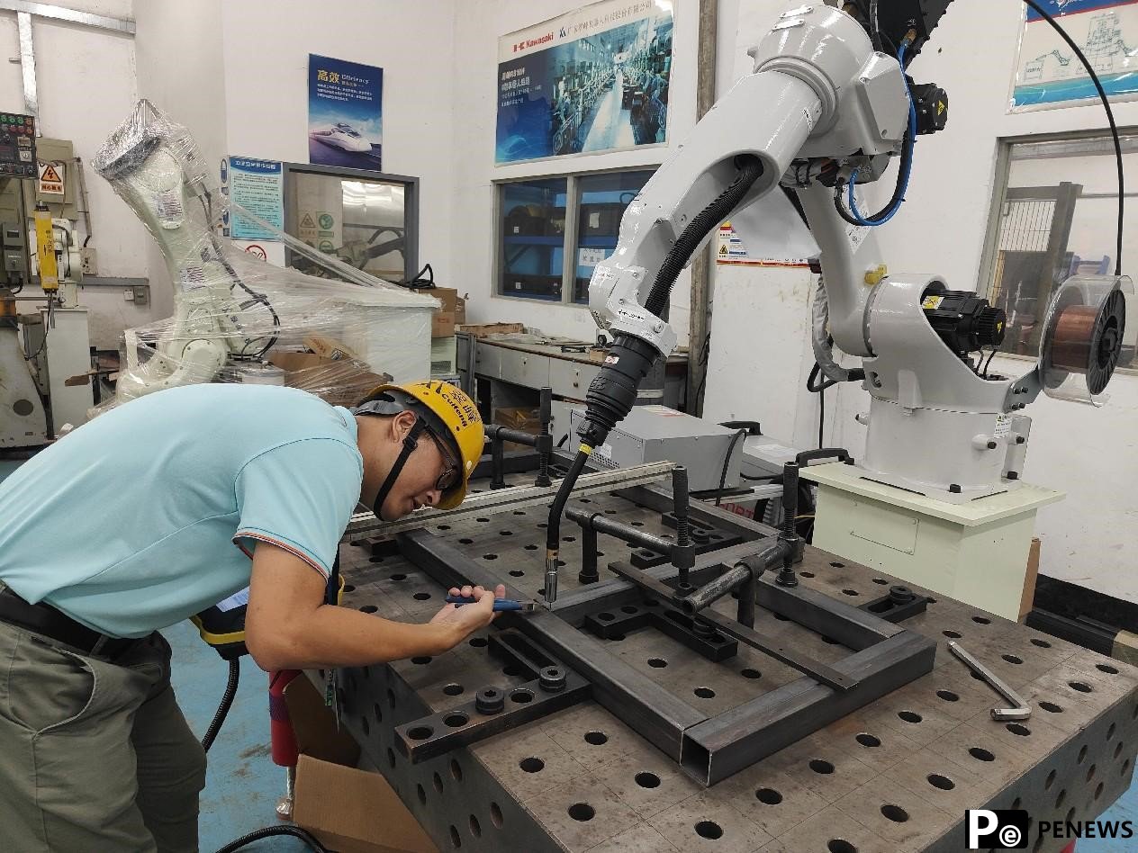 Robotics technician: Emerging profession boosting efficiency of industries