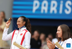 Feature: Zheng's golden tennis legacy