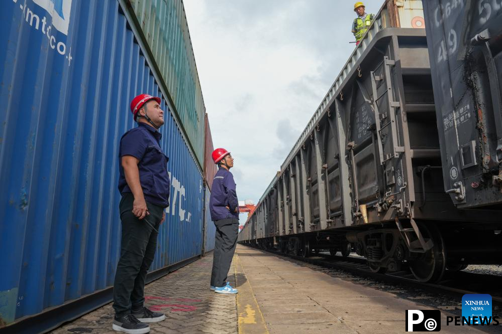 Kazakhstan logistics base crucial for trade between Central Asian countries