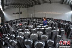 Cast iron pots produced in county of China’s Henan reach global market