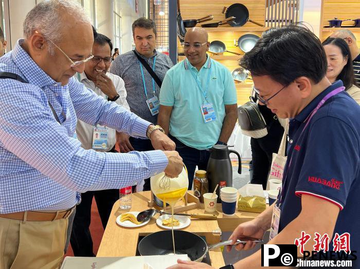 Cast iron pots produced in county of China’s Henan reach global market