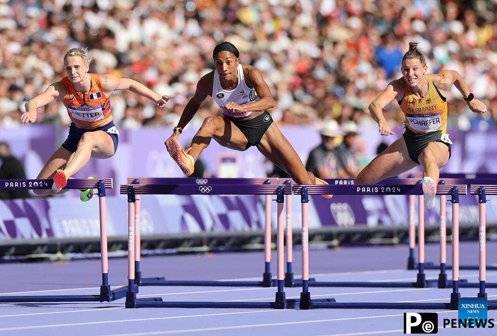 In pics: women