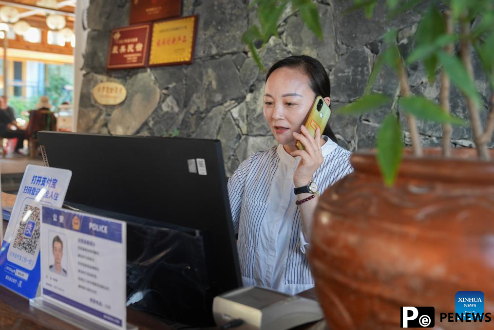 Tourism booms in Shennongjia Forest District, C China