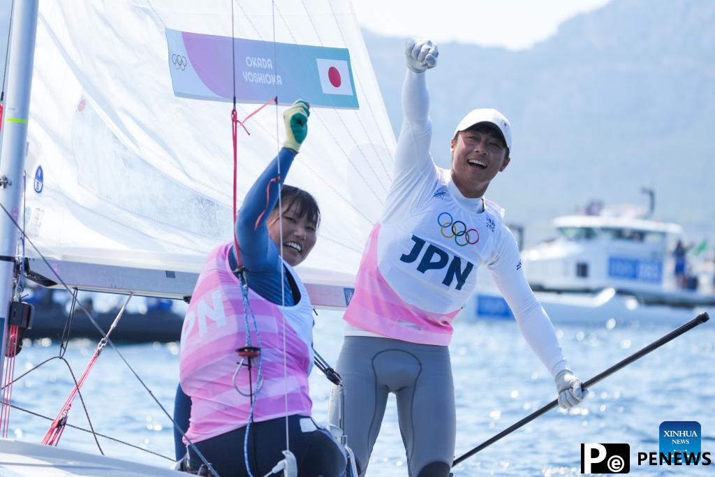 Paris 2024: mixed dinghy medal race of sailing