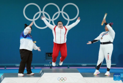 Li Wenwen clinches 40th gold for China with weightlifting women's +81kg victory