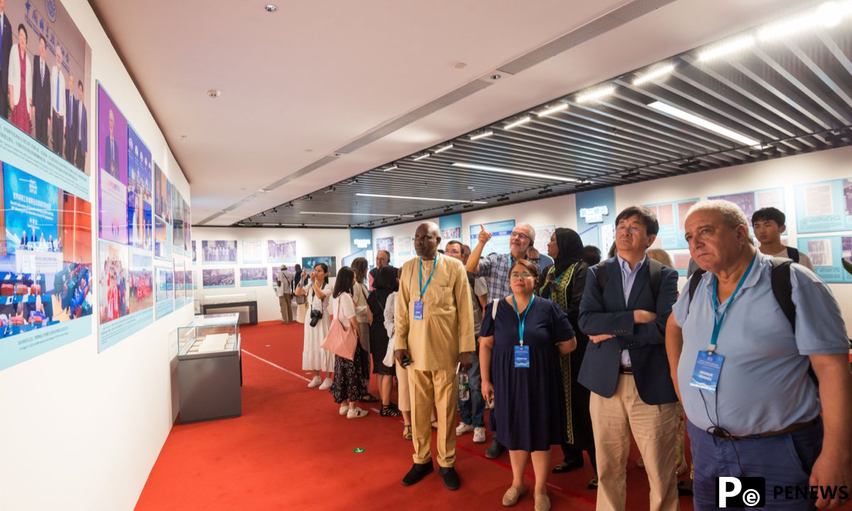 Exhibition kicks off in Beijing to commemorate 60 years of international scientific cooperation