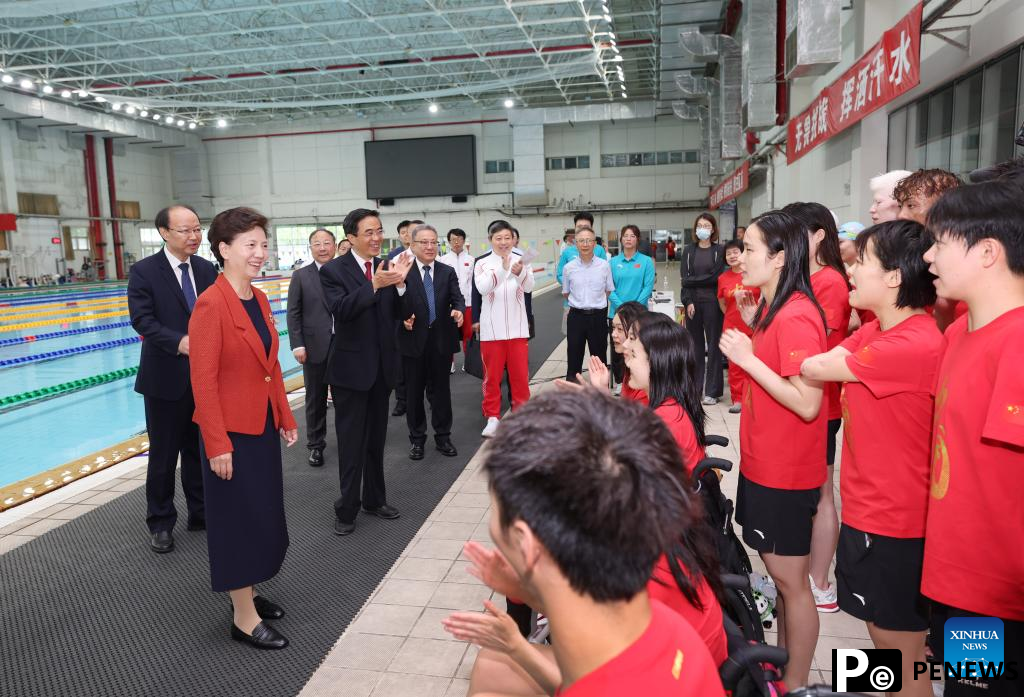 Chinese state councilor encourages athletes to strive for glory at Paris Paralympics