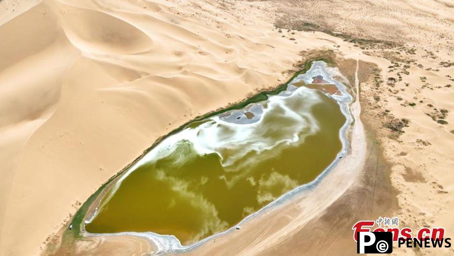 Scenery of Badain Jaran Desert in Inner Mongolia