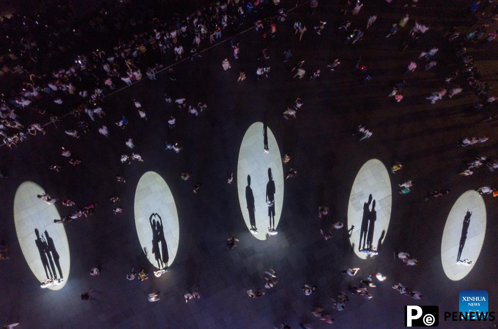 "Ice City" Harbin remains attractive to tourists throughout year