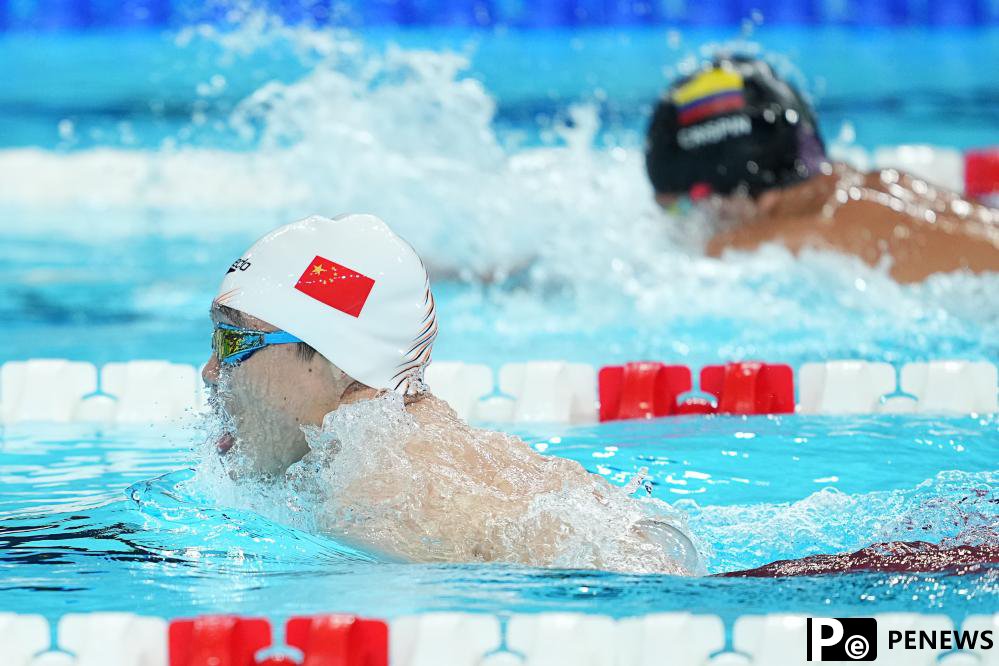 Day 2: Multiple records shattered, China adds 8 golds