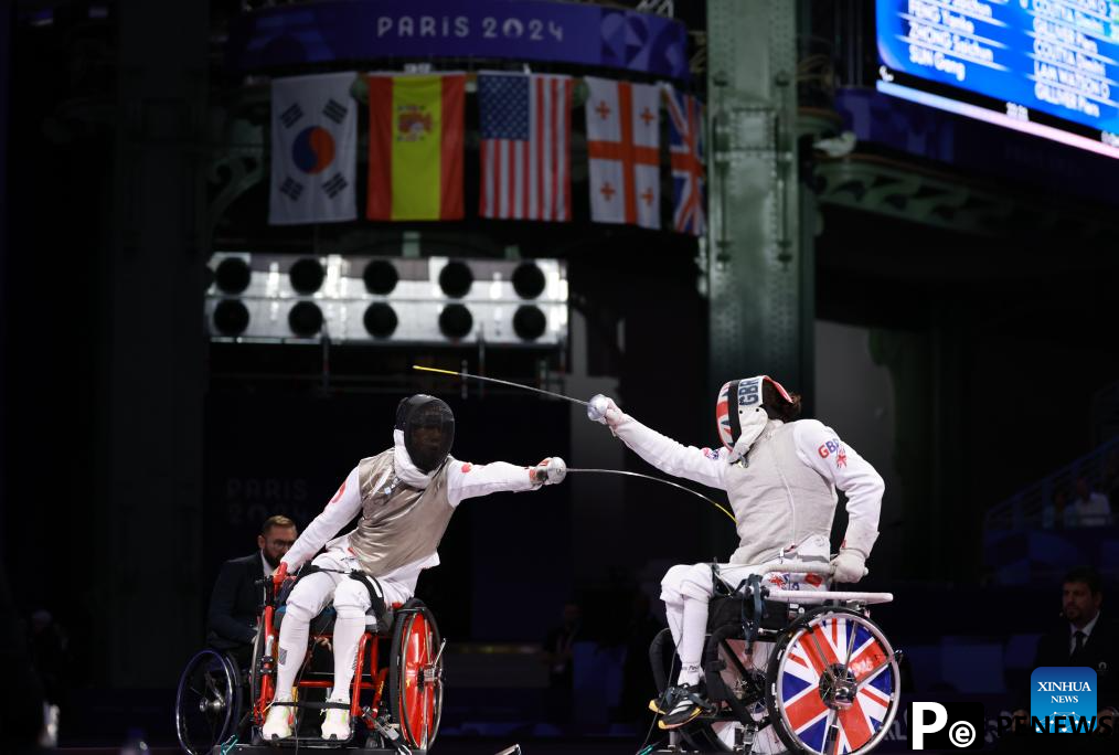 Highlights of wheelchair fencing events at Paralympics