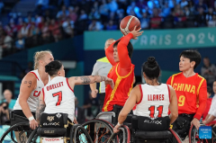 Wheelchair basketball at Paralympic Games: Canada vs. China